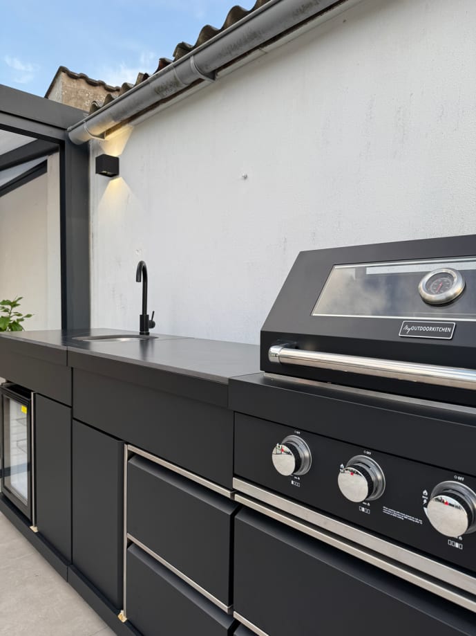 Pure - Freistehende Outdoorküche - Plus (Schwarz) - Bild 7